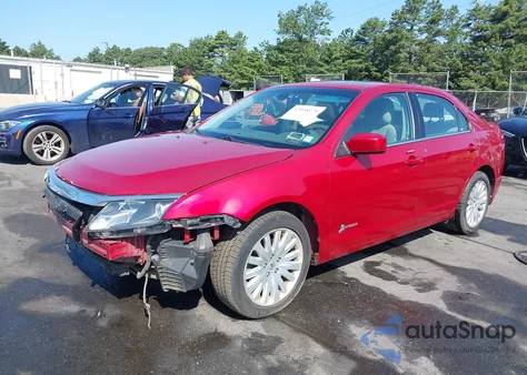 2012 Ford Fusion Hybrid z USA, uszkodzony, nr VIN 3FADP0L30CR288115